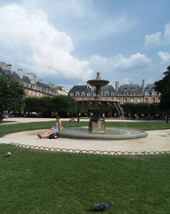 This fountain will be found in the center of Place Vosges. This is a very nice place to relax with a gourmet ice cream. That is what I did. There is also a beautiful museum where Victor Hugo lived. It was free entrance when I arrived. I just signed a guest book or something like that.