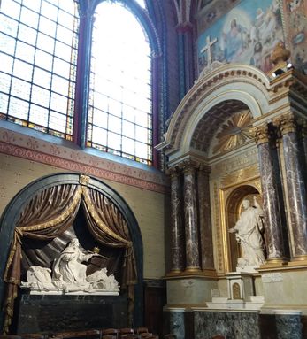 Another interior shot of Saint Germain des Prés.