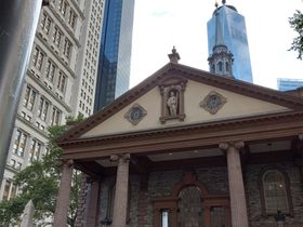 Built in 1766 with a Late Georgian Church architecture, this is Saint Pauls' Chapel from the sidewalk. It is the oldest surviving church building in Manhatten and it is known as 