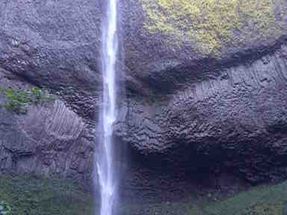 This is Latourell Waterfall, another one of the five waterfalls that we visited in the Columbia River Gorge Park area.